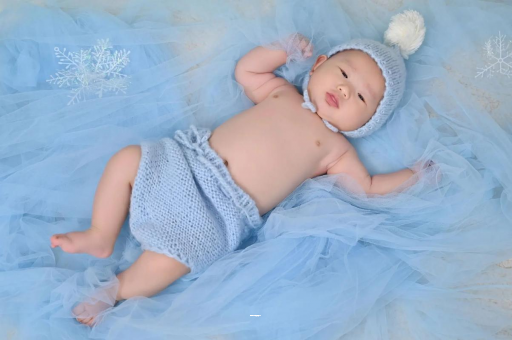 自贡宝宝老喊肚子疼还发烧